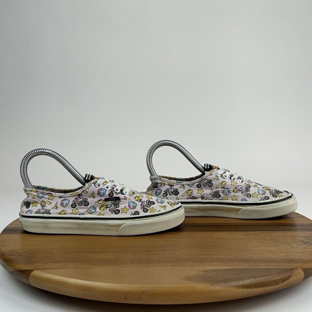 Big Kids Girls Vans‎ Rare Mario Kart Princess Peach Pink Skate Sneakers Size 3 Y